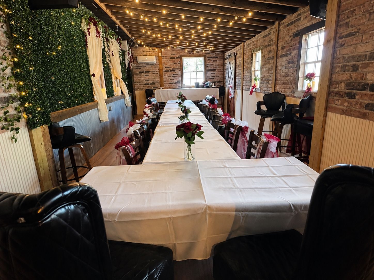 The Ivy Room event space at The Oak and Ivy Taphouse